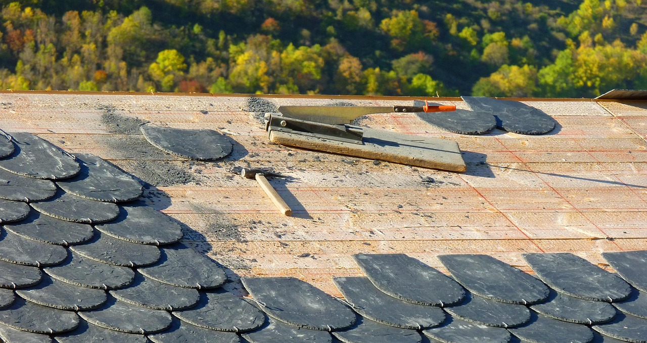 Tips for Choosing a Reliable and Trustworthy Roofer